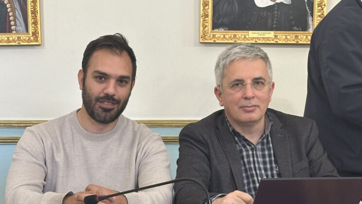 ΝΟΣΟΚΟΜΕΙΟ ΚΟΡΙΝΘΟΥ: ΚΑΤΕΡΡΕΥΣΕ Η ΨΕΥΔΟΡΟΦΗ, ΚΑΤΕΡΡΕΥΣΕ ΚΑΙ ΤΟ ΕΠΙΚΟΙΝΩΝΙΑΚΟ ΑΦΗΓΗΜΑ